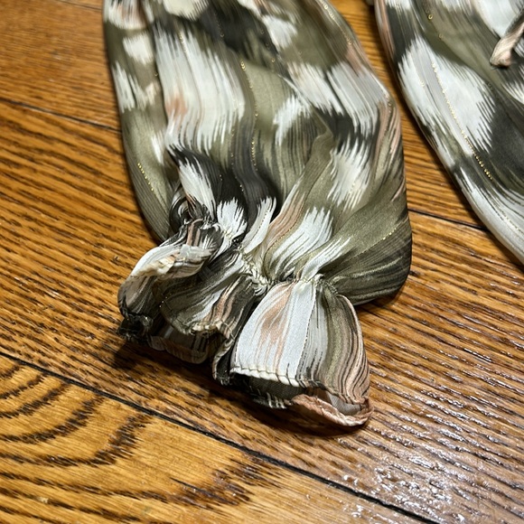 Rachel Zoe peach, green and gray blouse.  Size XS.  Great condition. - Picture 4 of 13